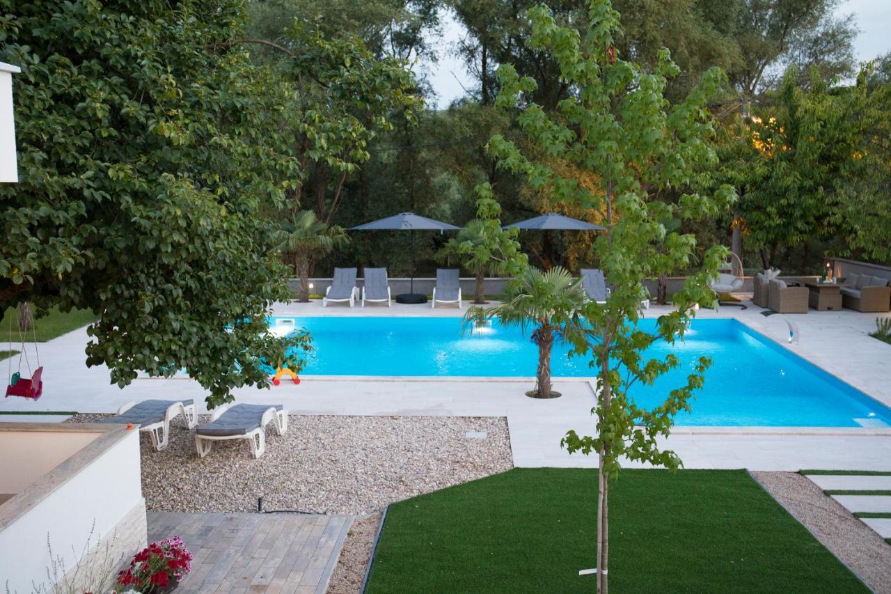 Luxury Villa Magic Kosor Экстерьер фото