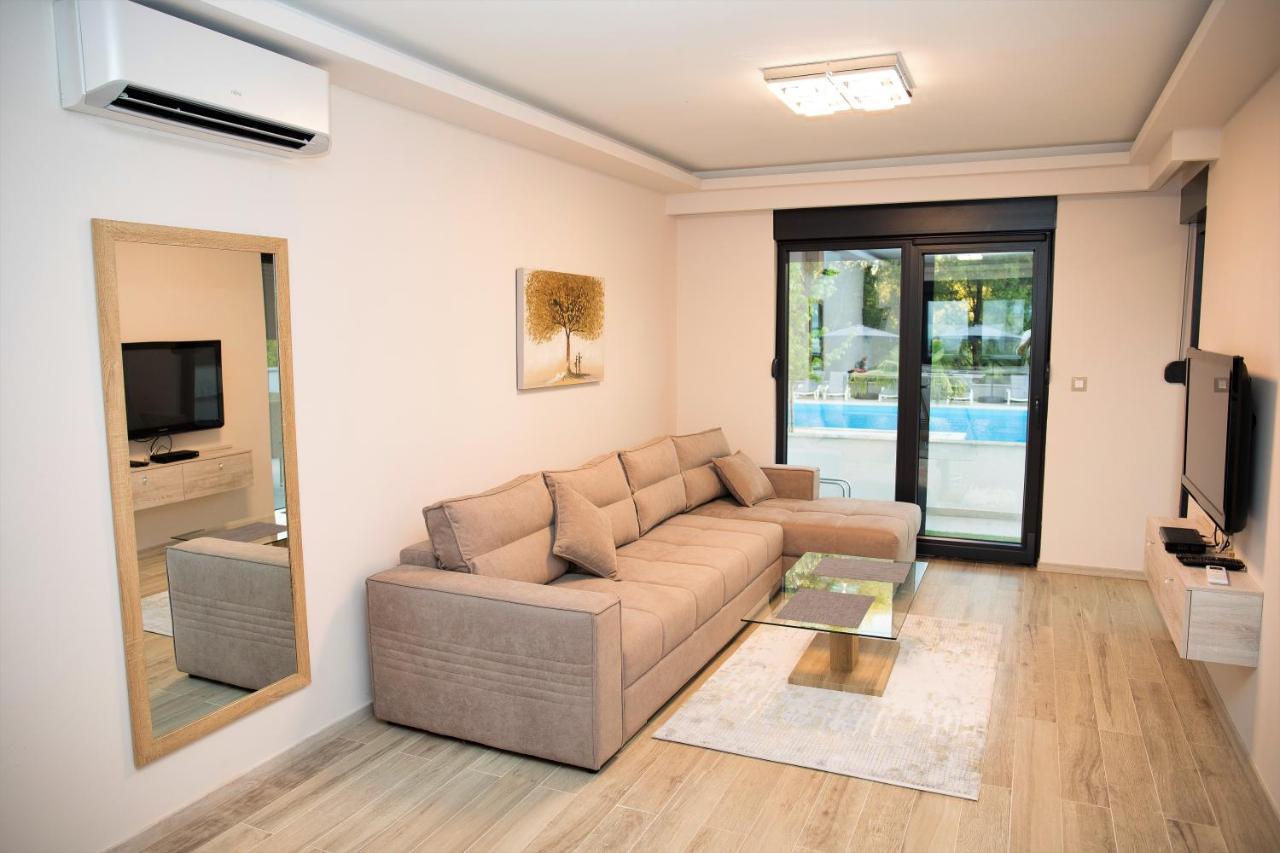 Luxury Villa Magic Kosor Экстерьер фото